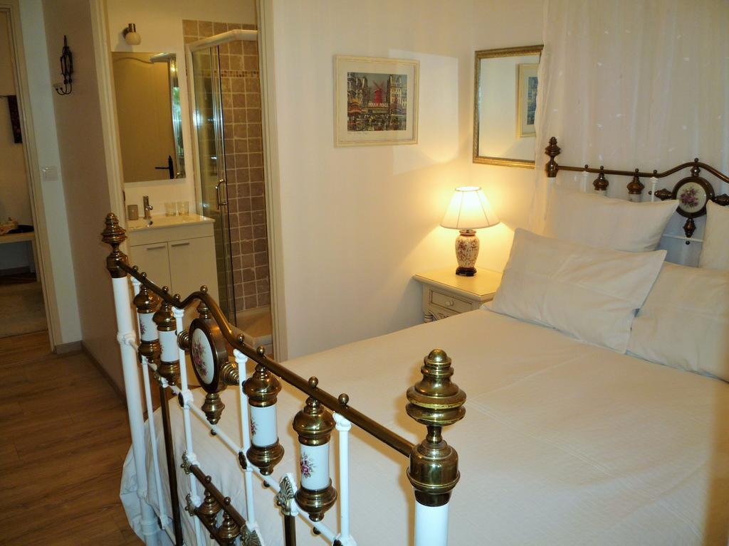 Chez Edell Bed and Breakfast Monpazier Δωμάτιο φωτογραφία