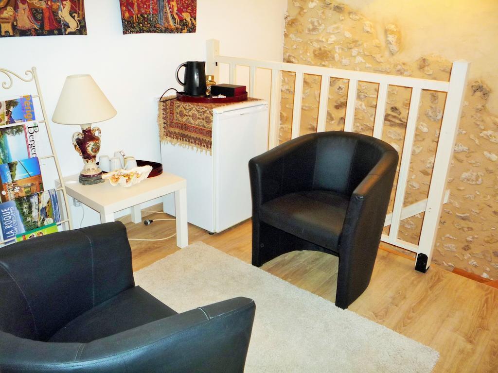 Chez Edell Bed and Breakfast Monpazier Δωμάτιο φωτογραφία